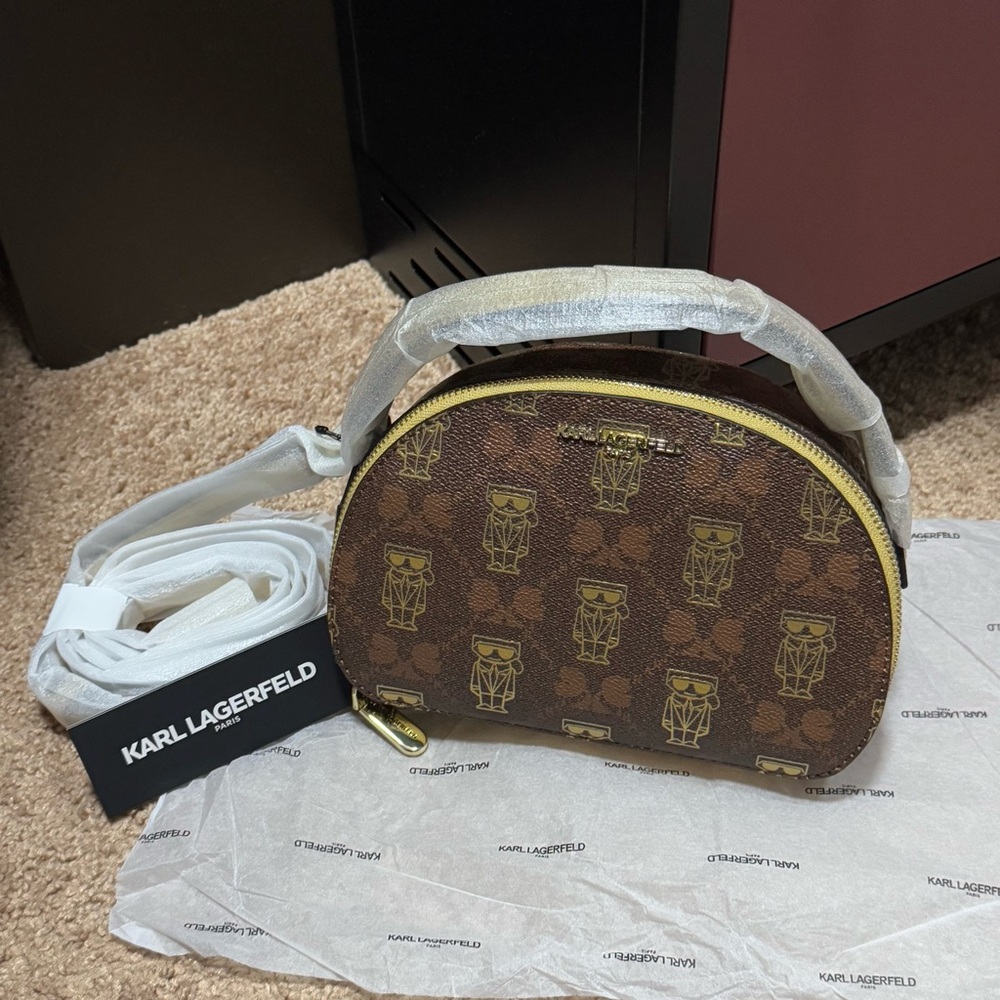 Karl Lagerfeld MAYBELLE TOP HANDLE CROSSBODY